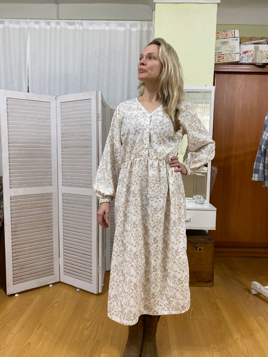 Платье с кроликами